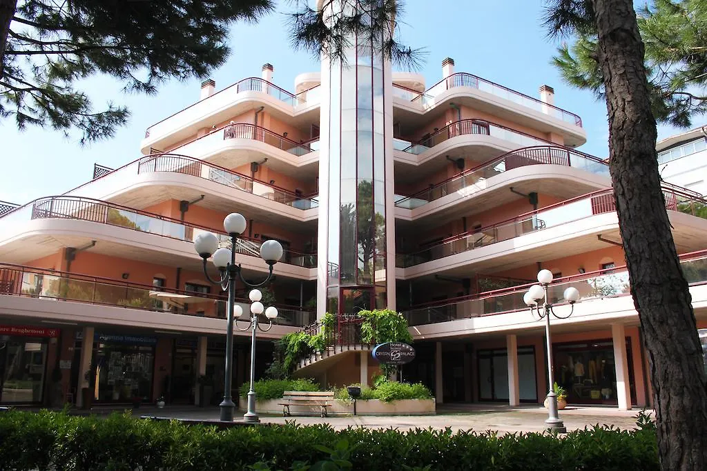 Residence Crystal Palace-1