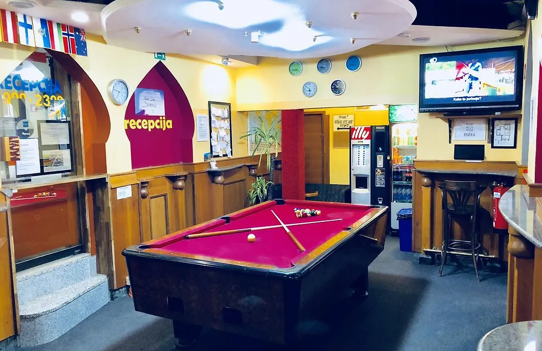 Aladin Hostel-1