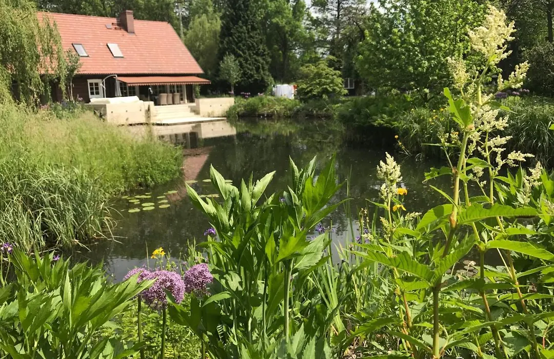 Ferienwohnungen direkt am Wasser-1