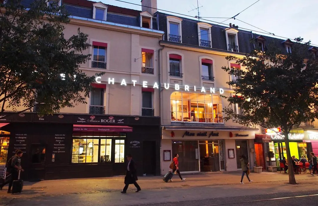 Hôtel Chateaubriand-1