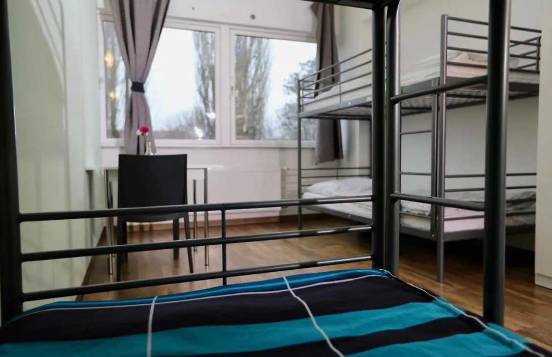 Elsaesser Hostel-1