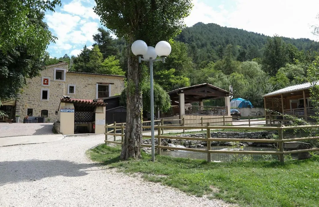 Camping La Ferme de Castellane-1