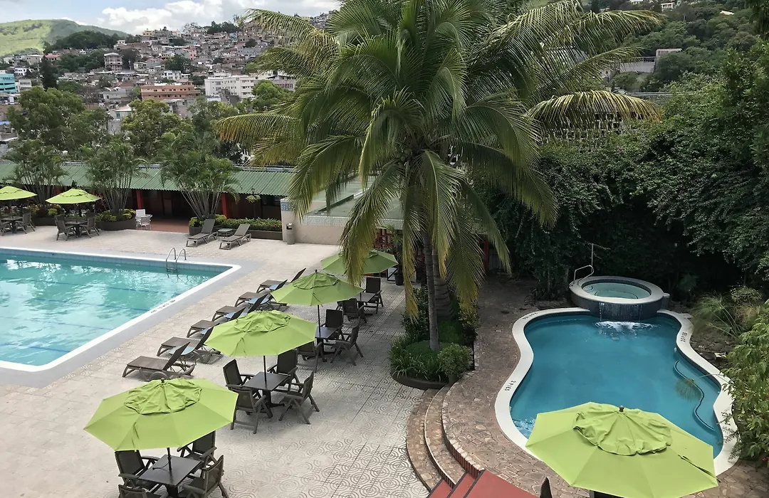 Hotel Honduras Maya-1