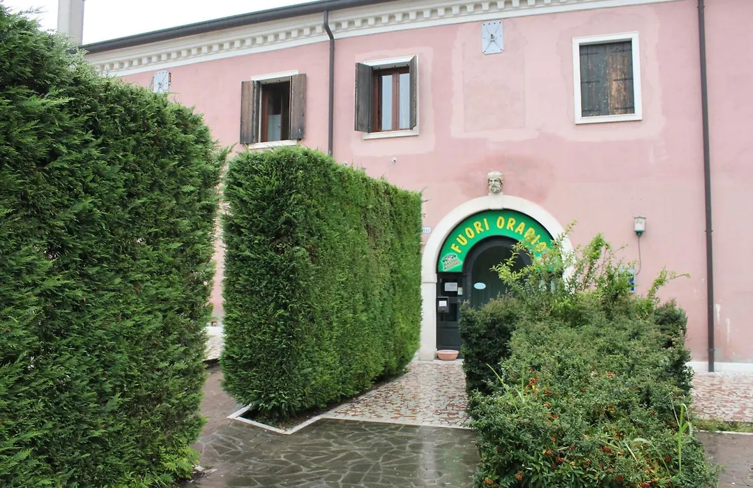 Villa Ferri Apartments-1