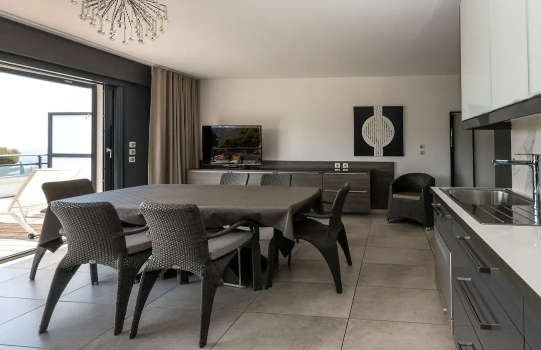 Villa Cassis-1