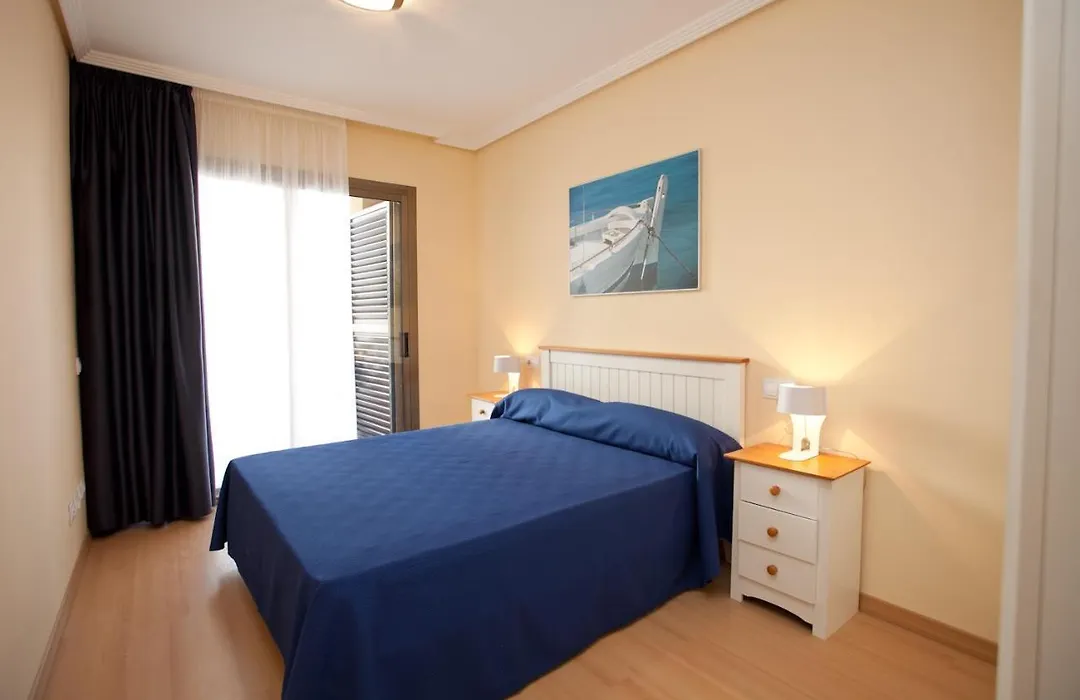 Apartamentos Port Cambrils-1