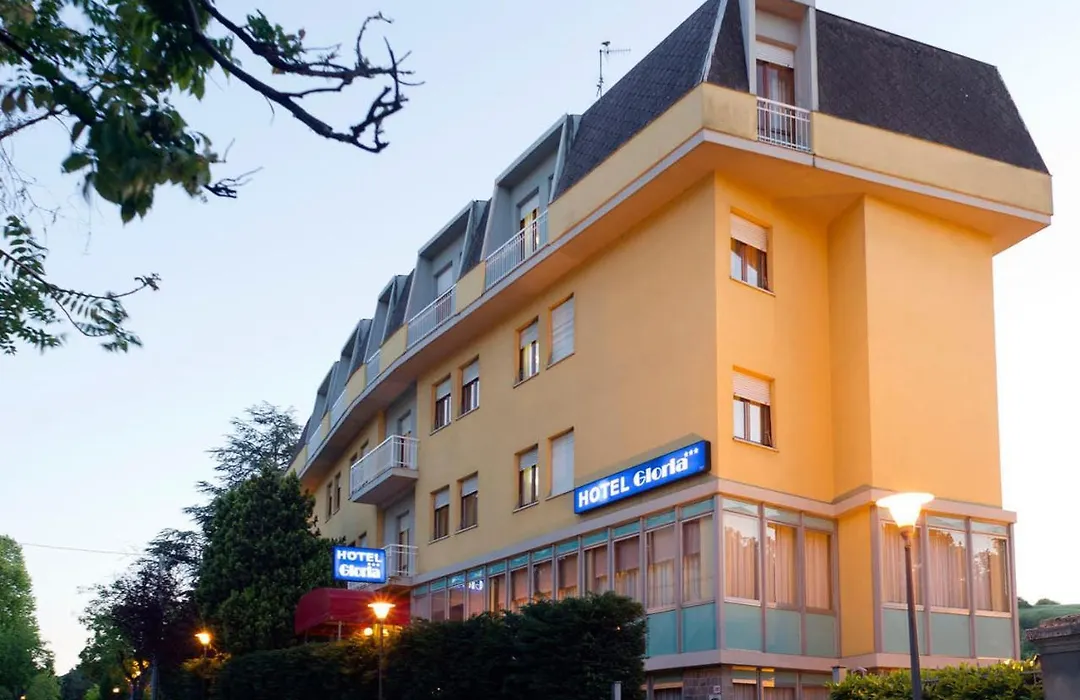 Hotel Gloria-1