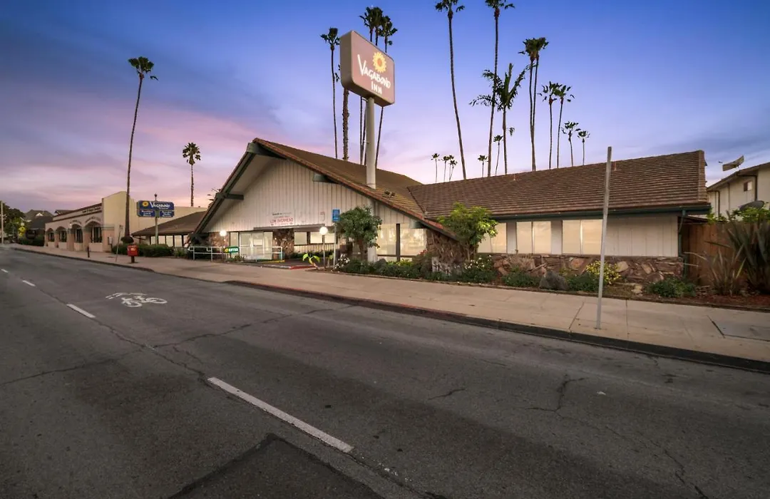 Vagabond Inn Ventura-1