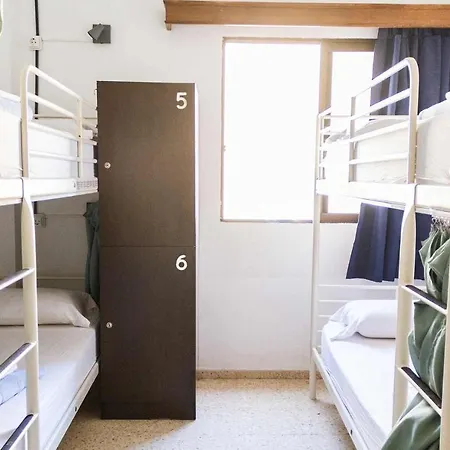 Casa Grande Surf Hostel-3