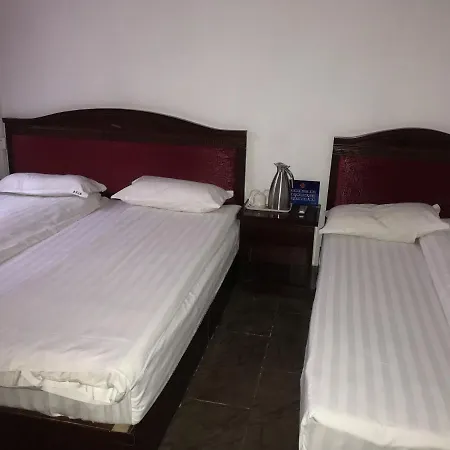 Leo Hostel-2