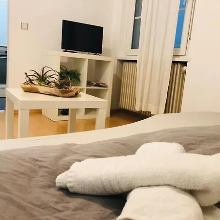 Vintler Apartments-2