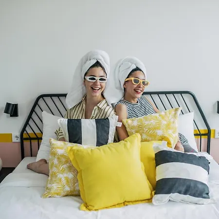 Pink Flamingo Boutique Hostel-2