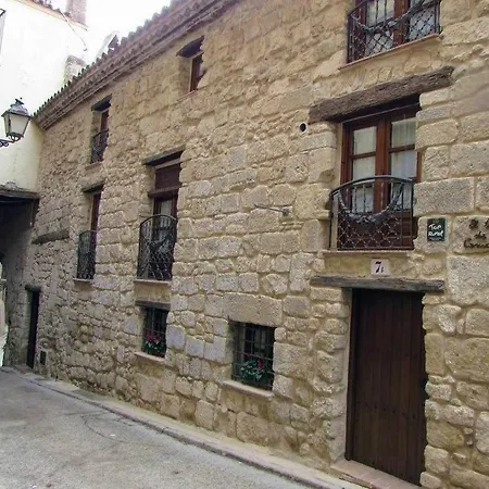 Casa rural con mucho encanto en un entorno mágico-3
