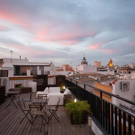 Giralda Sevilla Apartment-2