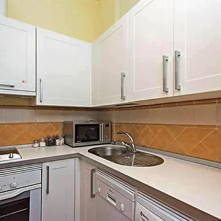 Feria Palace Apartment-2