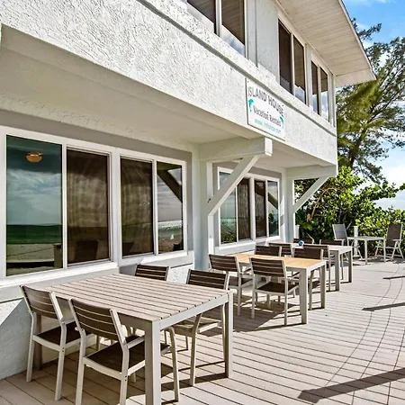 Island House-3
