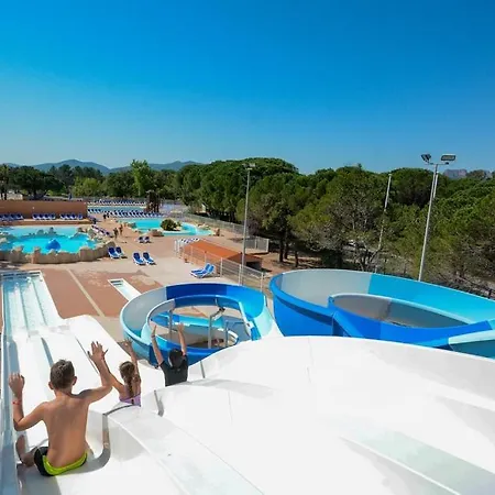 Camping Oasis Village Puget Sur Argens-3
