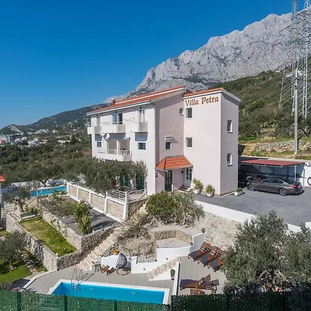 Villa Petra Apartment With Private Pool-3