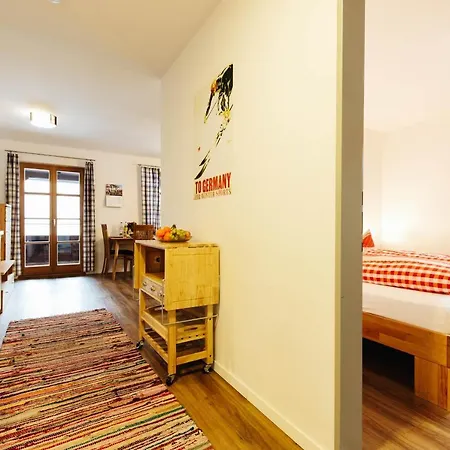 Georg Mayer Haus-2