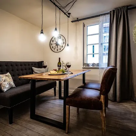 Zavelo Suite-2