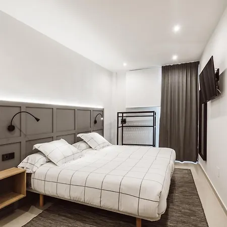 Exclusive Rooms In The Heart Of The City-3