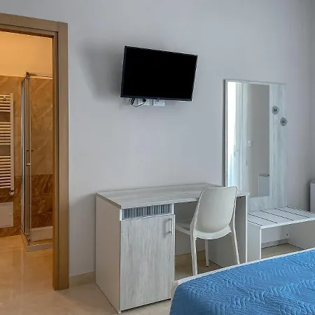 Karpignàna Hotel-3