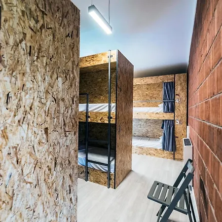 Albergue Santiago 15 Monforte-2
