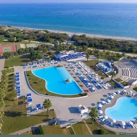 Salento Villaggio Turistico Residenza Torre Rinalda-2