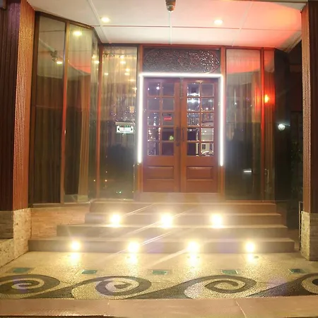 Crystal Palace Hotel-2