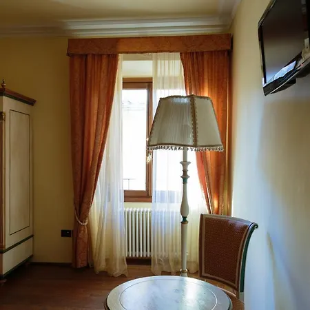 Casa Leopardi-3