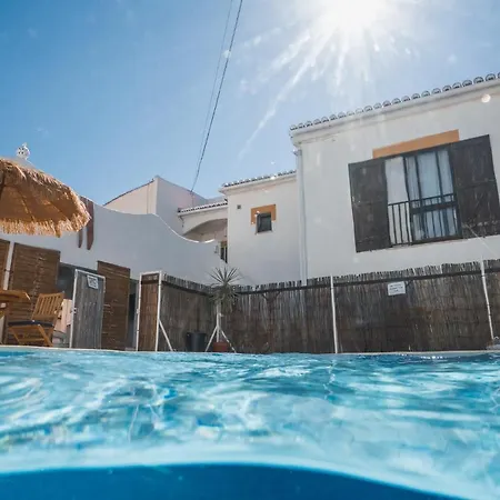 Bura Surfhouse-3