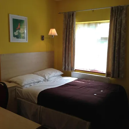 Acton Town Hotel-3