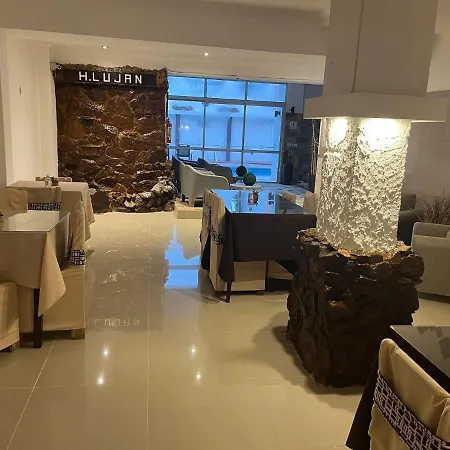 Hotel Lujan-3