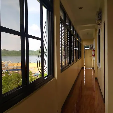 Divine Castle Travelers Inn-2