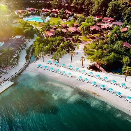 The Bay Beach Club-2