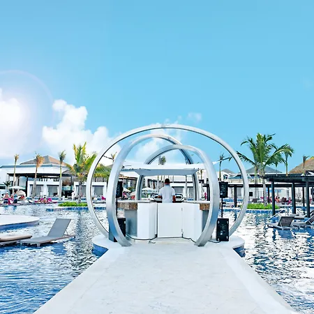 Royalton Chic Punta Cana, An Autograph Collection All-Inclusive Resort & Casino, Adults Only-2