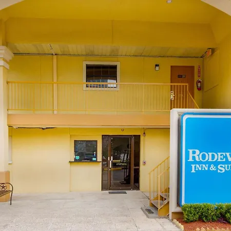 Rodeway Inn & Suites Houston Near Medical Center-2