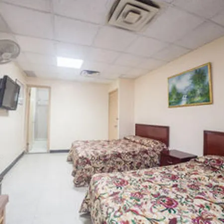 World Hotel-2