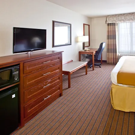 Holiday Inn Express Grand Rapids Southwest By Ihg-3