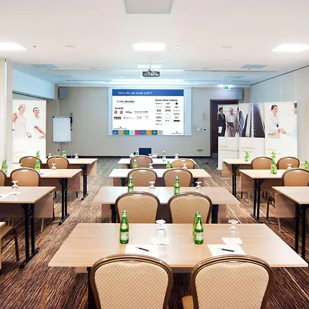 Hilton Garden Inn Krakow-2