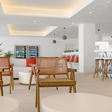 Palmanova Beach Apartments By Trh (Adults Only)-2