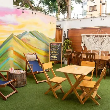 Rainbow Hostel-2