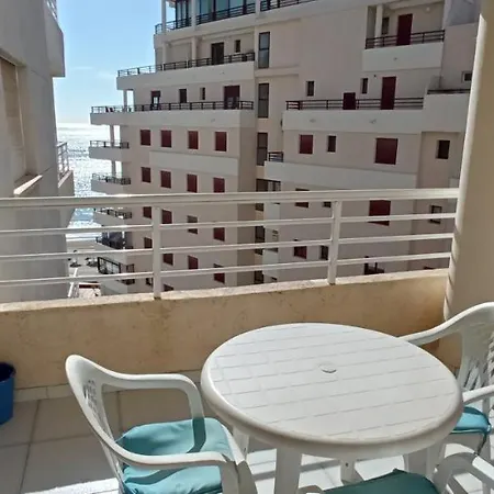 Apartamento Aquarium Park, 1ª linea de playa, piscina privada, aire acondicionado y wifi de alta velocidad-3