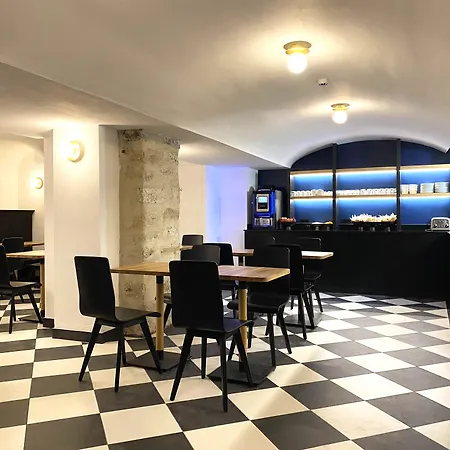 New Hotel Lafayette-3