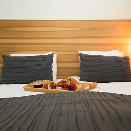 Platinum Suites-2