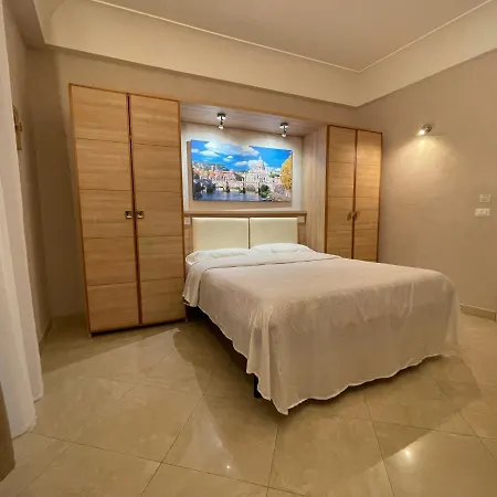 Spqr Suite-2