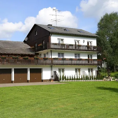 Landhotel Garni Schweizerhaus-3