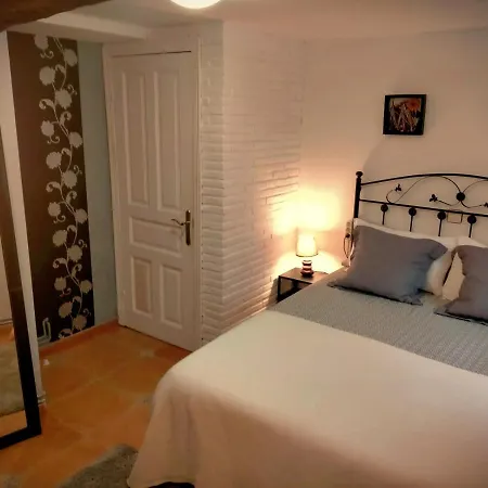Casa Rural La Peña en Unquera (Cantabria)-3