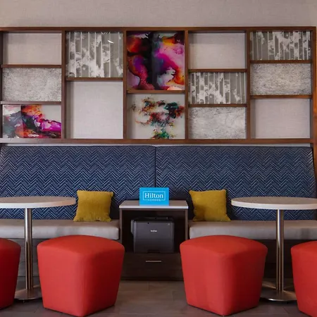 Hampton Inn & Suites El Paso-Airport-2