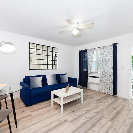 Sofi Beach Apartments-2